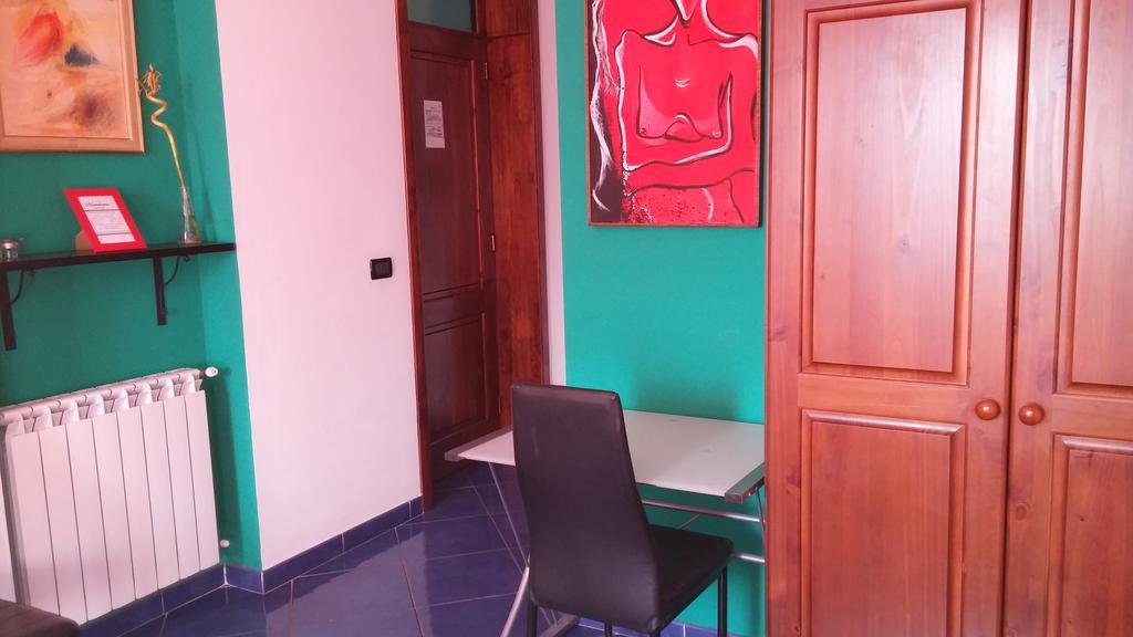 Bed& Breakfast Maredomus Hotel Milazzo Exterior photo